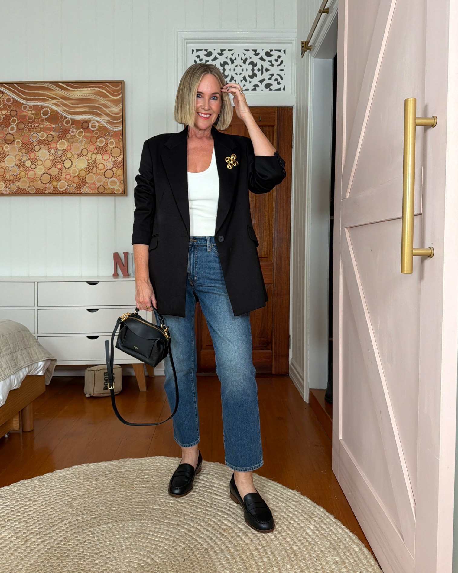 The 90s called and I’m not mad about it. This felt very me for a casual dinner and show date night.

Wearing M/L in blazer; L in tank; 29 in jeans

Shoes: FRANKIE4 Franklin loafers
Brooch: vintage Chanel

#LTKover50style #LTKmidsize #LTKaustralia