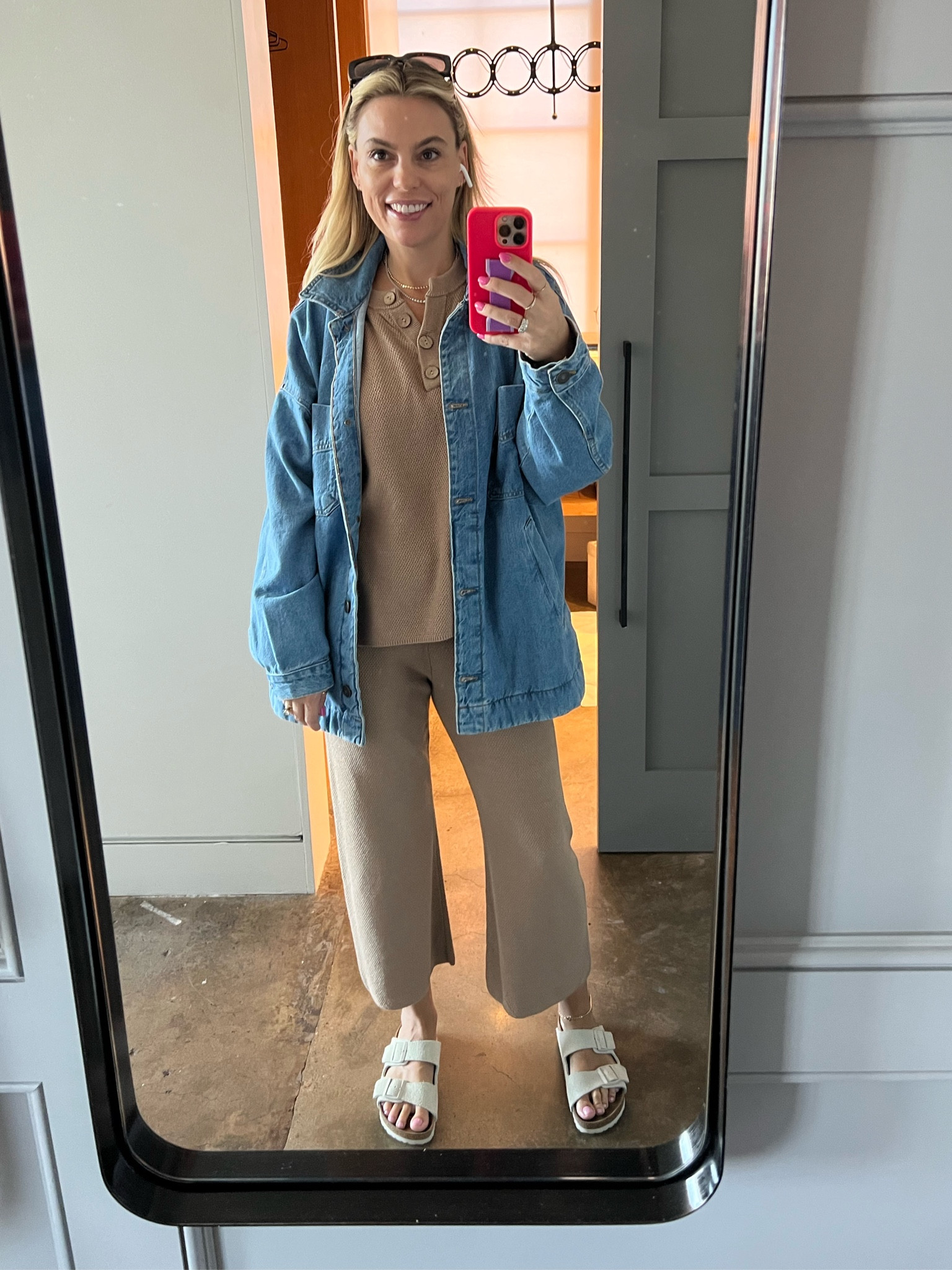 My fav new oversized denim shacket jacket♥️

#LTKSeasonal #LTKstyletip #LTKtravel