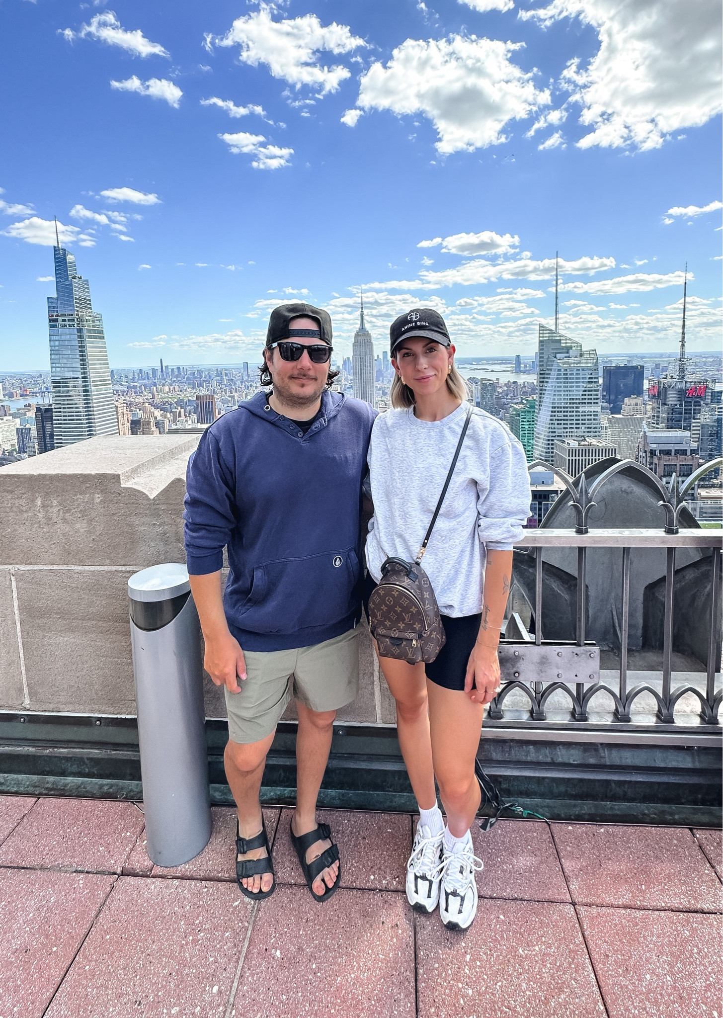 Comfy OOTD for a full day of activities in NYC 
Lululemon Bike shorts 
Tank underneath 
H&M sweater size medium 
New Balance 530s saved me this trip 

#LTKFind #LTKfit #LTKtravel
