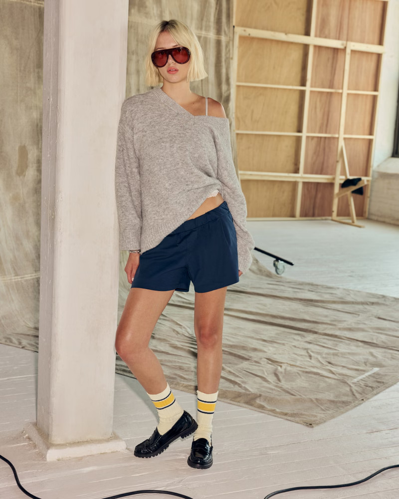 Women's Dad V-Neck Sweater | Women's Tops | Abercrombie.com | Abercrombie & Fitch (US)