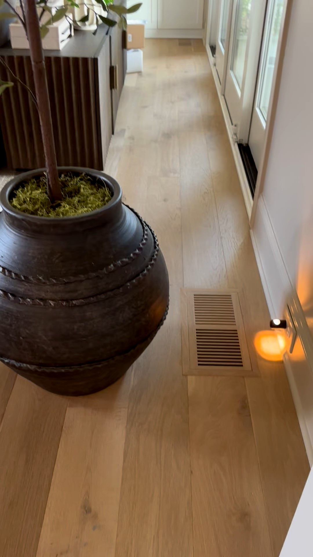 Love this large floor vase with a a big tree!
@Wayfair 

#LTKstorytime #LTKdayinmylife #LTKHome