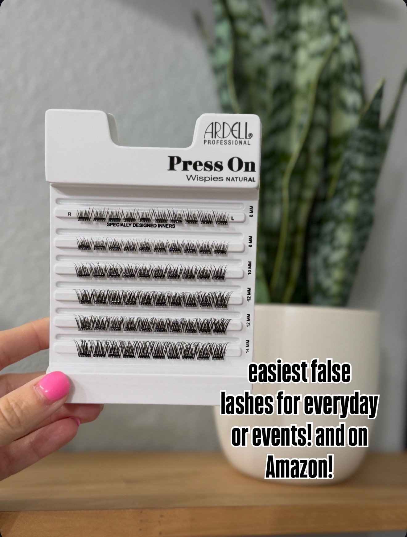 Beauty skincare makeup products I use everyday that help reverse aging - love these false lashes!