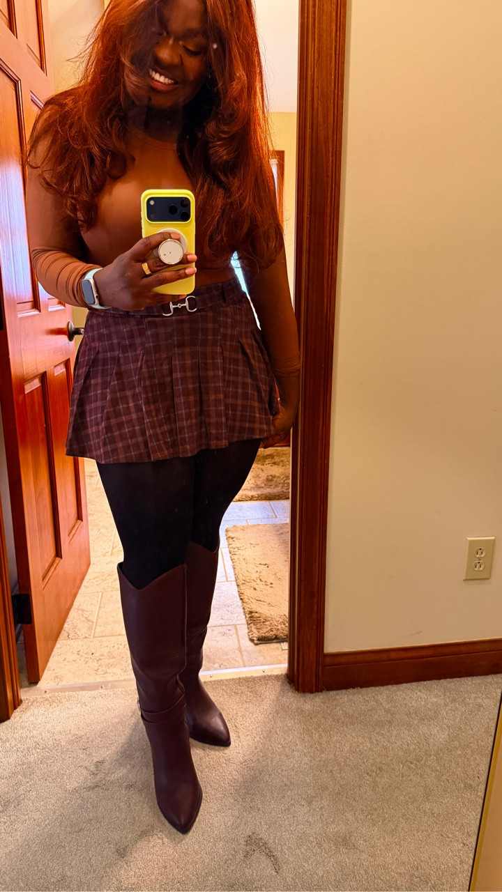 Just my outfit of the day! 

#ootd 
#americaneagle
#skirts 
#skirtoutfit

#LTKActive #LTKSaleAlert #LTKMidsize