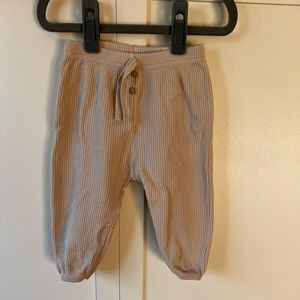 Zara Baby Waffle Sand/Oat/Cream Cozy Joggers Pants Size 9-12 Months | Poshmark