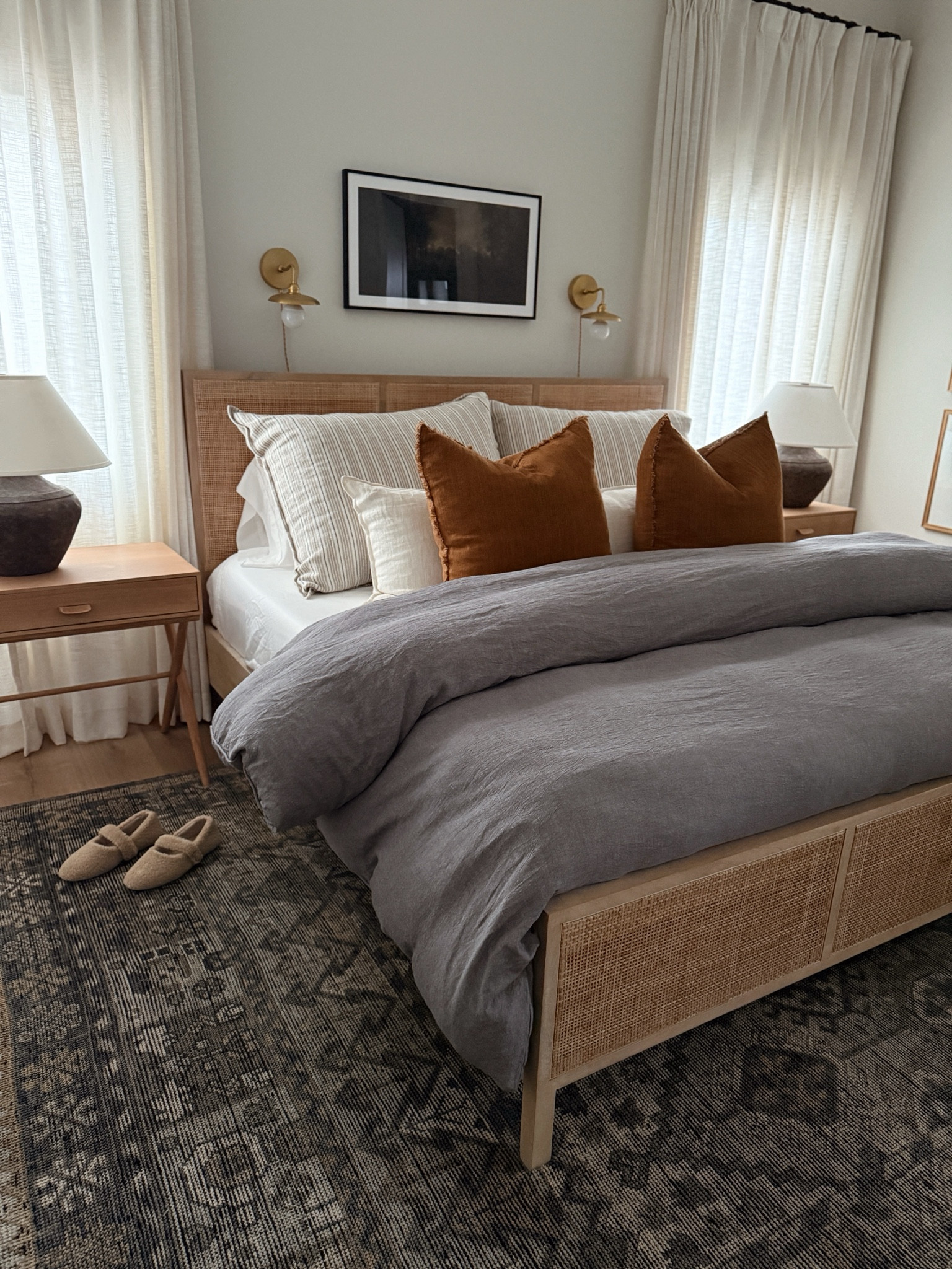 Recreating hotel vibes at home! #ad Bring that home away from home feeling to your bedroom. I added @Cariloha’s Retreat Sheets in white and the Linen Duvet cover in onyx to create this cozy fall look. This is our 3rd sheet set from Cariloha and I can attest to the amazing quality and feel. Use code CHELSEYF30 to save 30% off your purchase! #livecariloha
 


#LTKHome