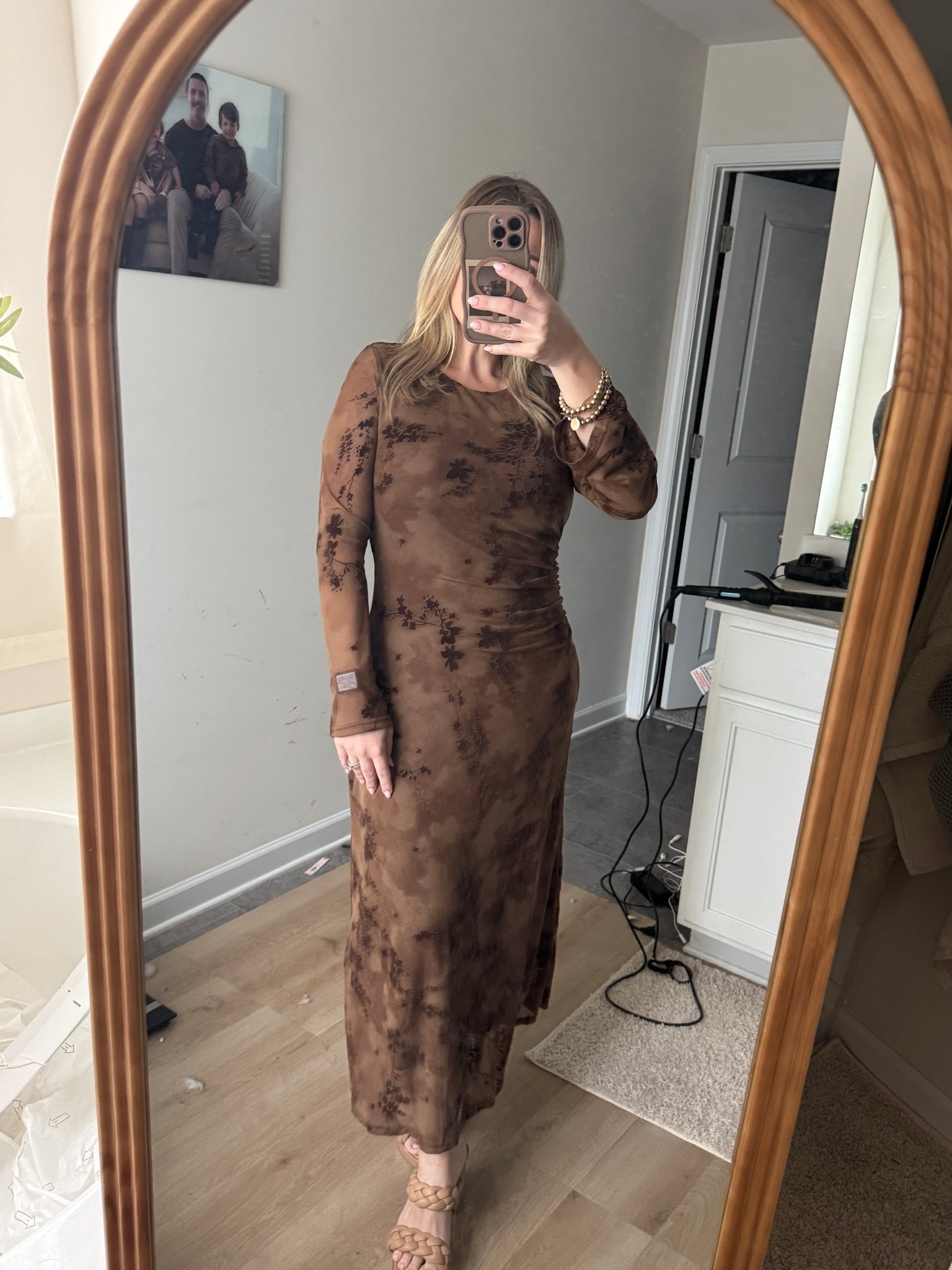 🤎 so flattering & fitting! I have an apron belly from loose skin and I felt like this hid it well! 

#LTKgrwm #LTKootd #LTKvlog