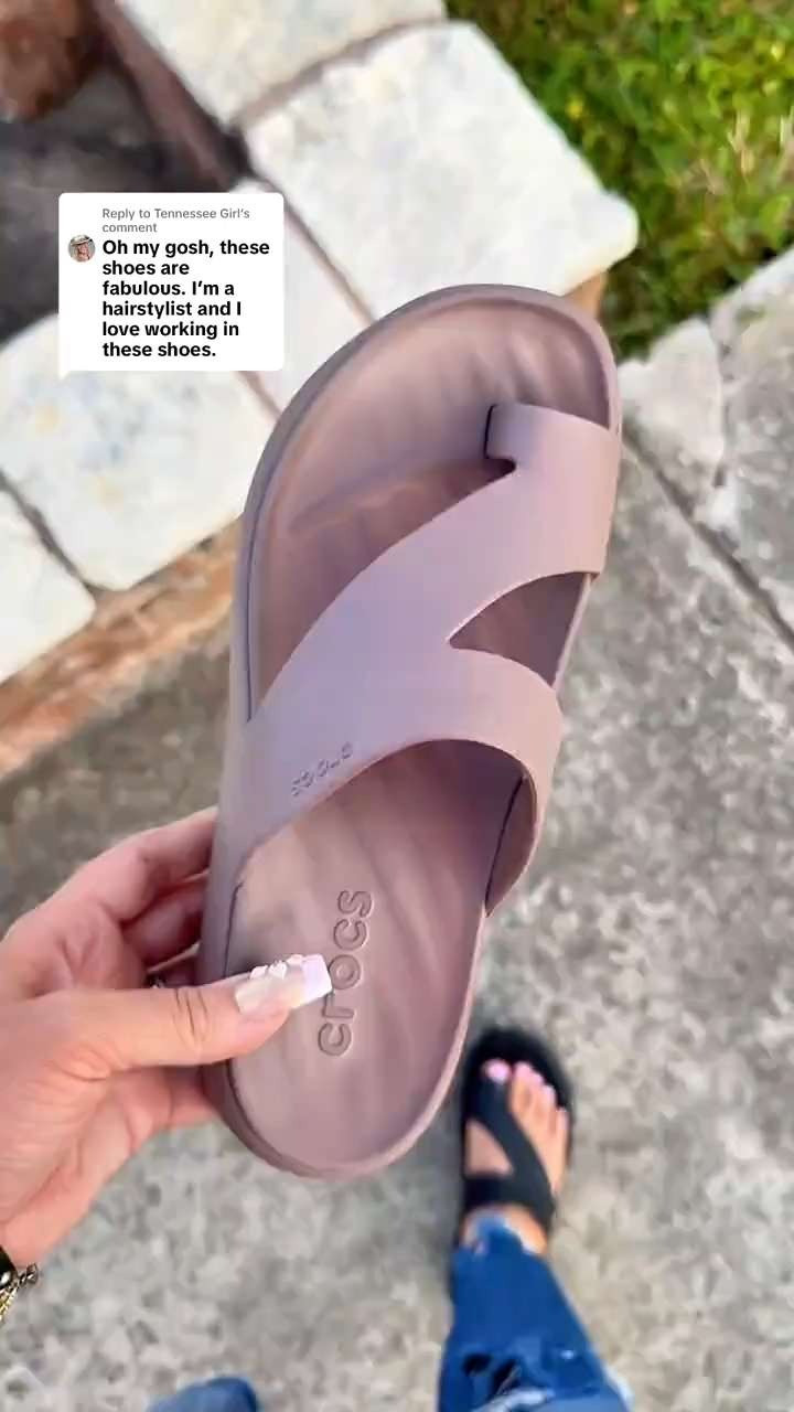 Replying to @Tennessee Girl the reviews speak for themselves yall! These are seriously the comfiest crocs sandals! #crocs #crocssandals #crocsgetawaytoeloopsandals #ad #springglowup @Crocs  

 #LTKootd #LTKActive #LTKTravel