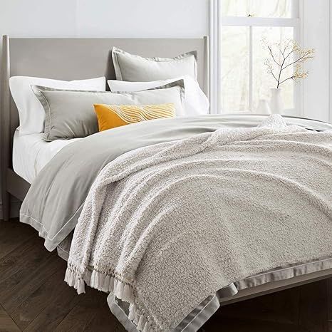 Ultra Soft Fleece Sherpa Blanket King Size,Lightweight Cozy Boho Bed Blanket with Decorative Tass... | Amazon (US)
