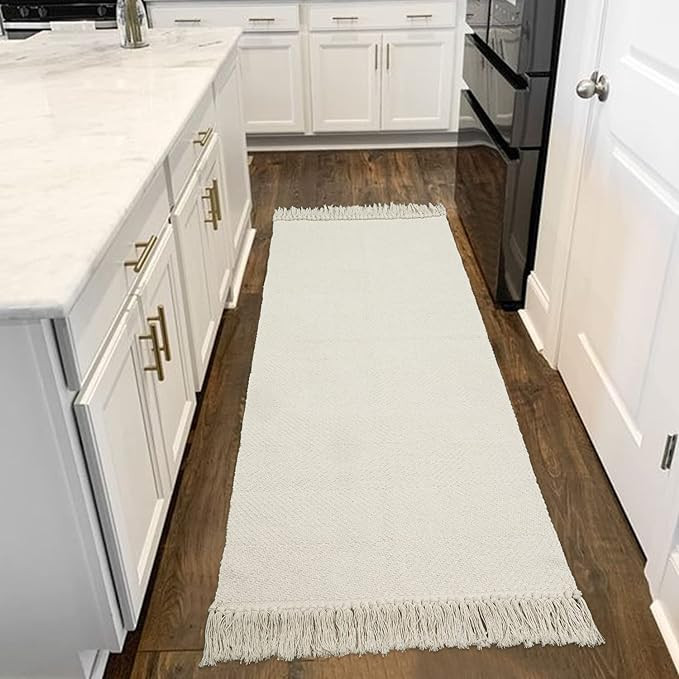 Collive Hallway Runner Rug, 2' x 6' Hand-Woven Reversible Washable Entryway Rug, White/Cream Cott... | Amazon (US)