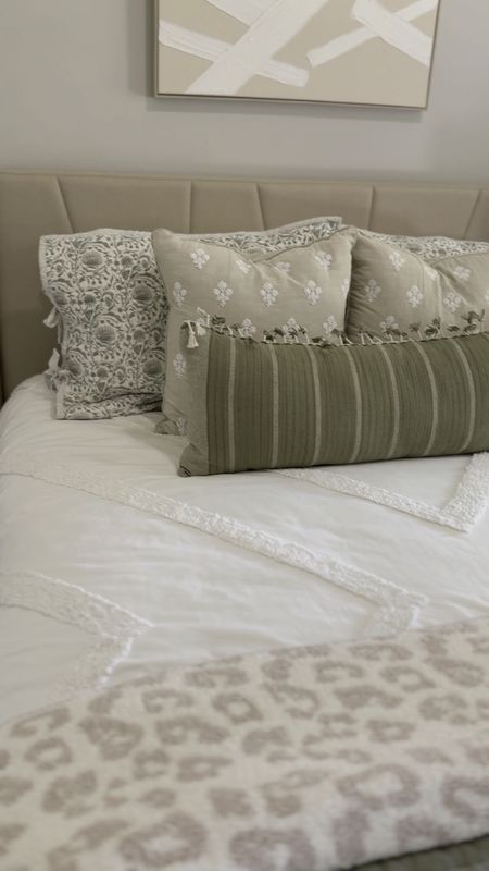 Upholstered bed, bedding, bedroom decor 

#LTKHome #LTKStyleTip #LTKVideo