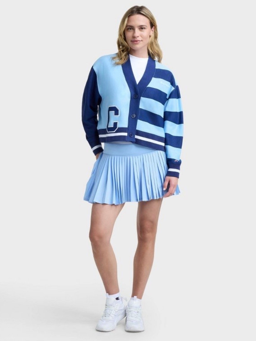 I’ve been loving the Champion items at @Target lately! I plan to mix and match the pieces I have  