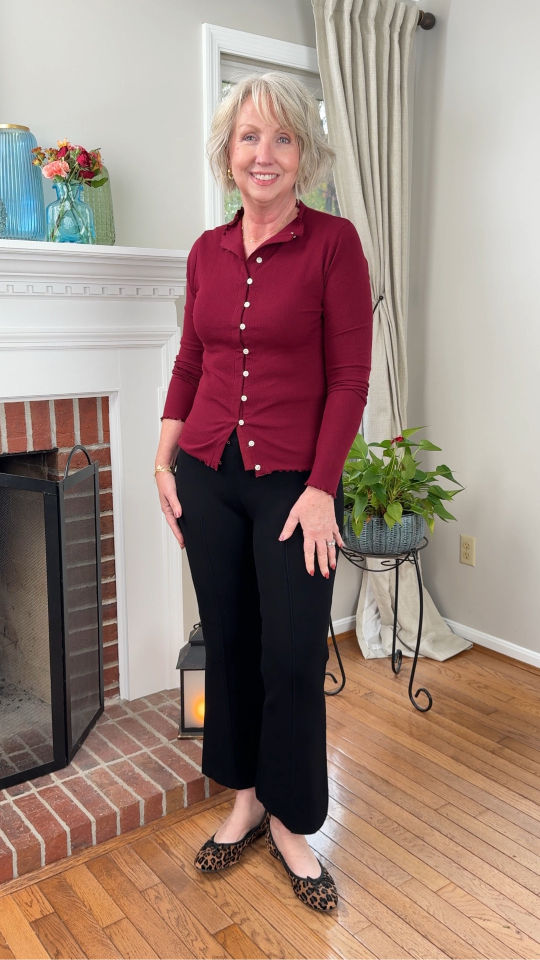 I am updating my casual fall and winter looks with @jcrew. These lockout sweater pants are so comfortable but look so refined and elevated  

#LTKOver40 #LTKHoliday #LTKStyleTip