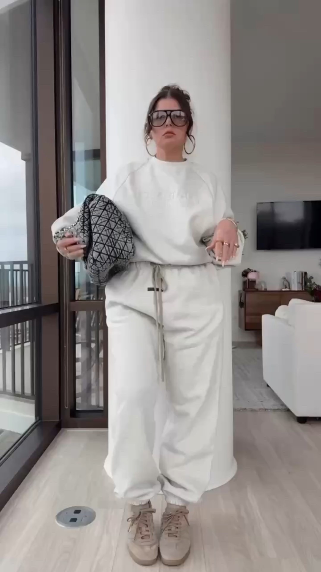 Fear of God essentials just dropped their sets for the season. I’m wearing my true size, medium in the tops and sized up to a large in the bottoms. 

I’ve already ordered the size small in the tops for my preferred fit and will return the medium. I ended up ordering the hoodie version in the dark grey.

Great quality and attention to detail as always





#LTKootd #LTKSeasonal