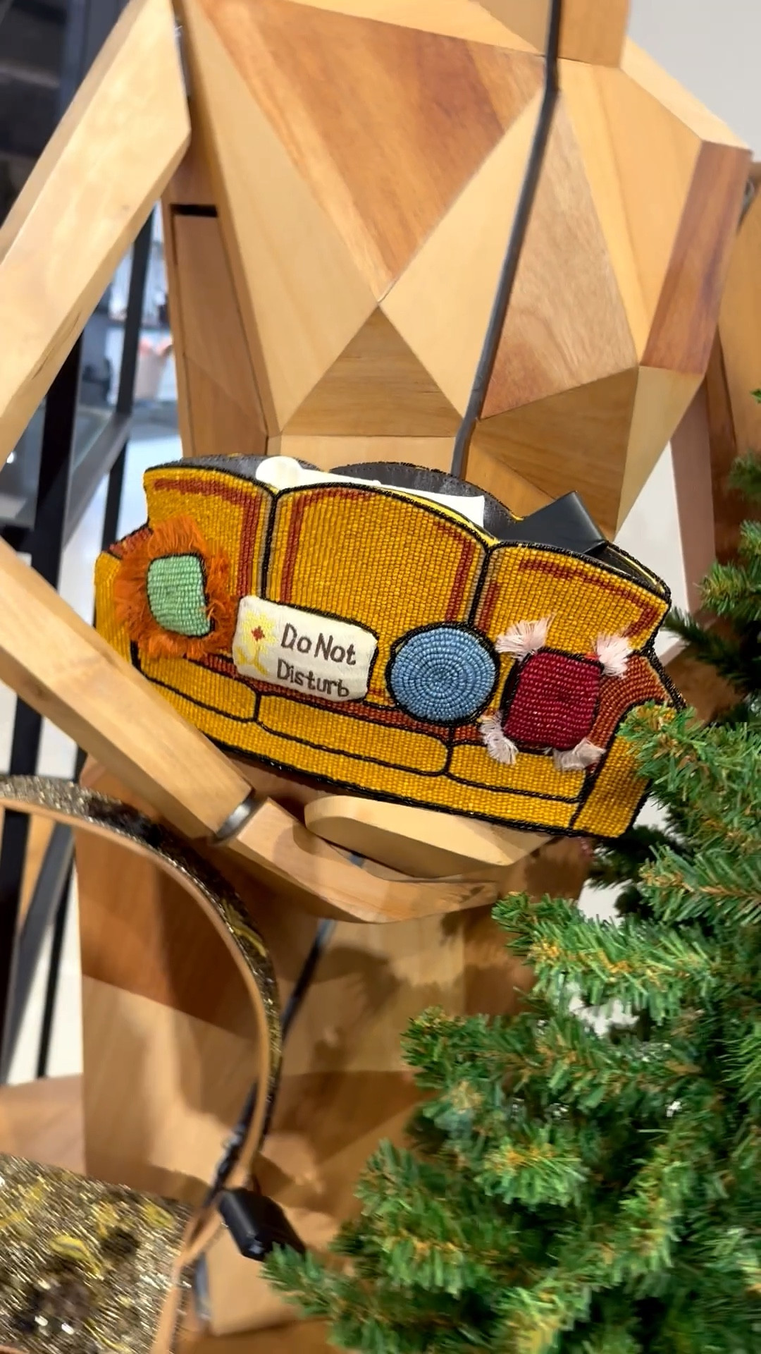 Who doesn’t need a showstopper or conversation starter bag for a holiday party?

#LTKdayinmylife #LTKGiftGuide #LTKHoliday