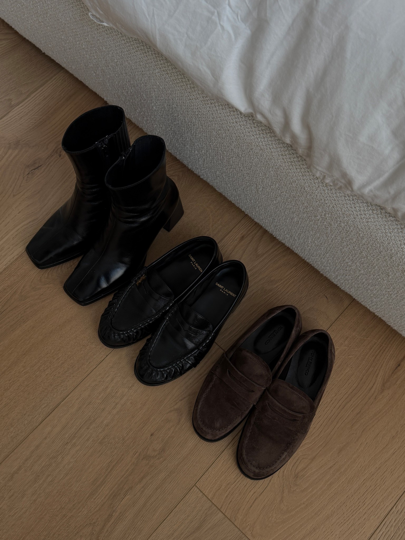 Staple shoes 