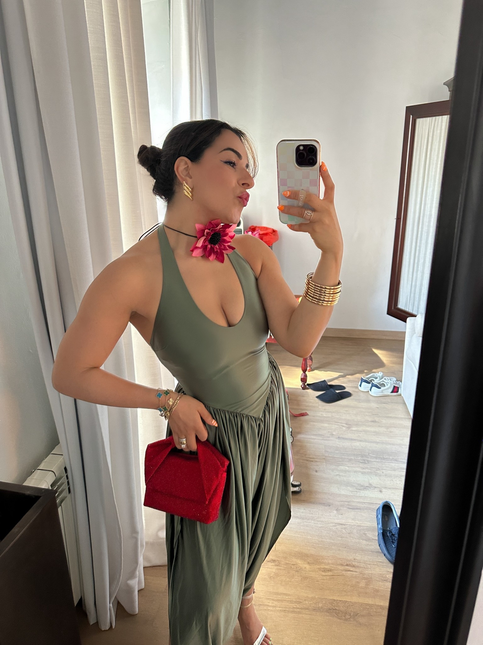 Ezra jumpsuit .. I absolutely love how it’s so stretchy & comfy! You can easily dress it up or down .. I dressed it up with some heels for a Chic dinner look!
Wearing size Small 

#LTKSeasonal #LTKTravel #LTKStyleTip