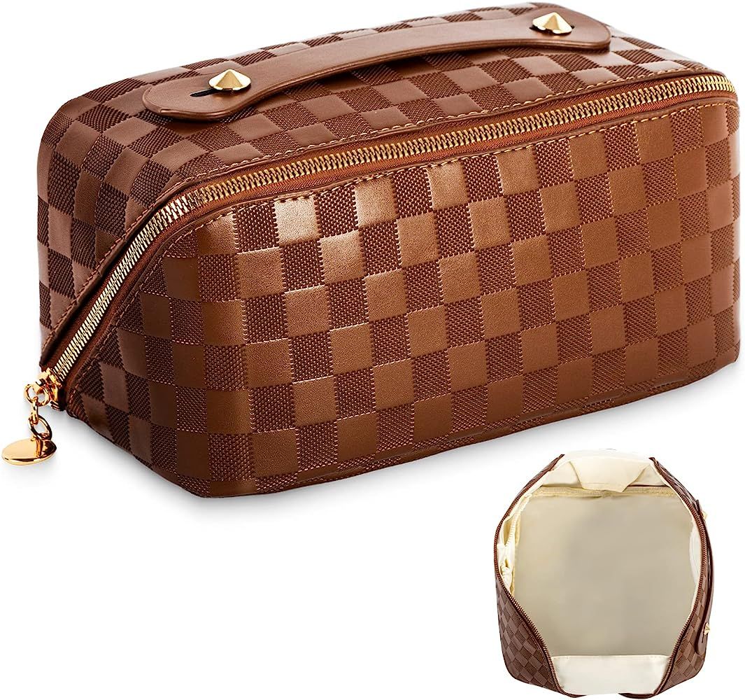 GUZINC Large Capacity Travel Makeup Bag for Women, 2023 New Portable Checkered Cosmetic Bag organ... | Amazon (US)