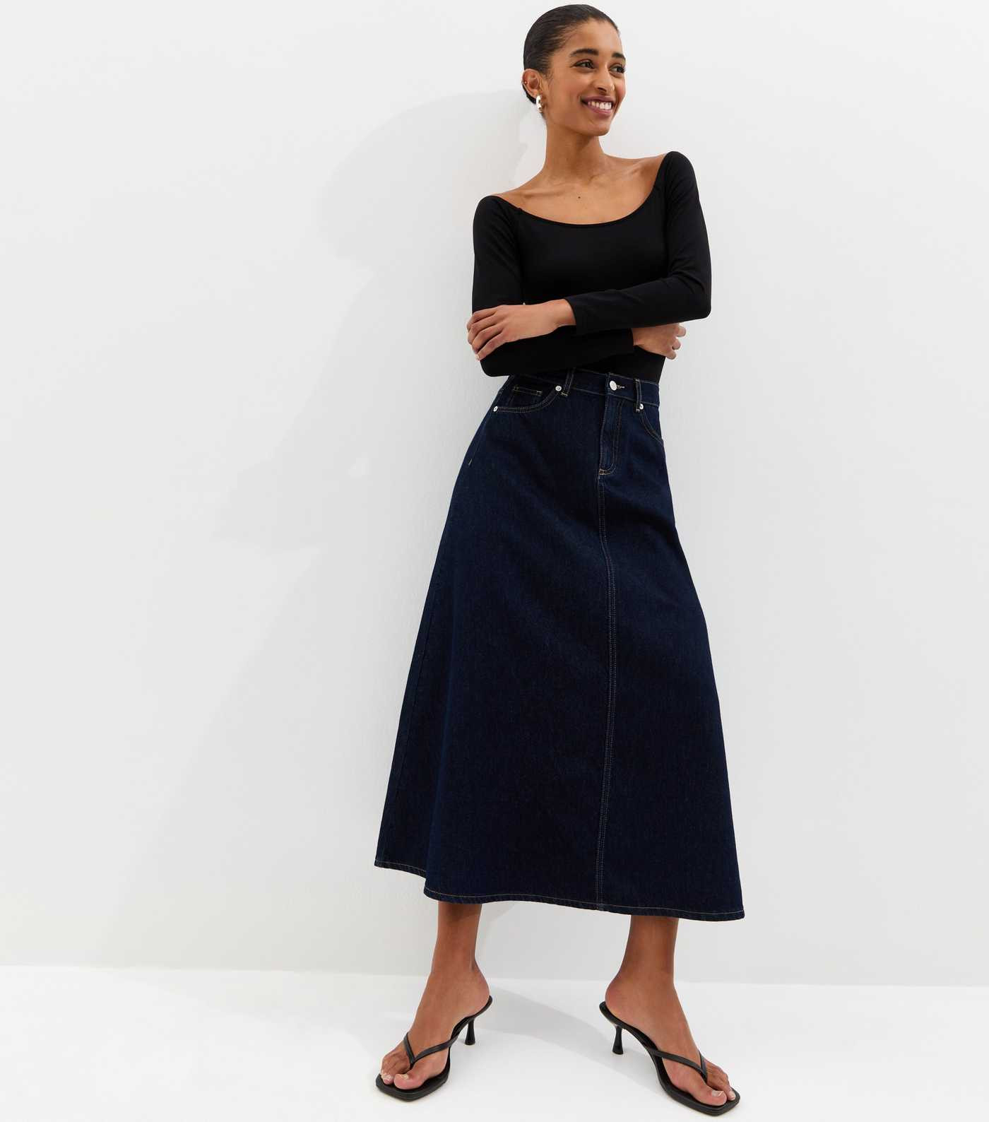 Indigo Wash Denim Circle Midi Skirt | New Look | New Look (UK)