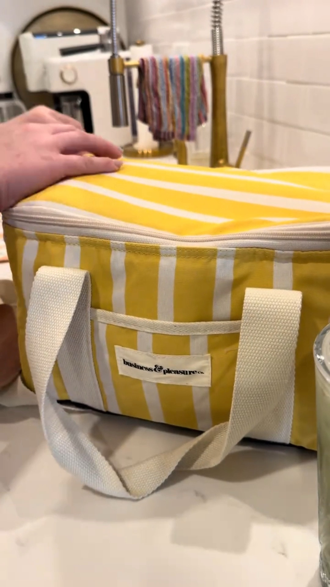 Shop my favorite summer and spring lunch bag finds! 🧊 💼 🍎 

#LTKdayinmylife #LTKmorningroutine #LTKgrwm