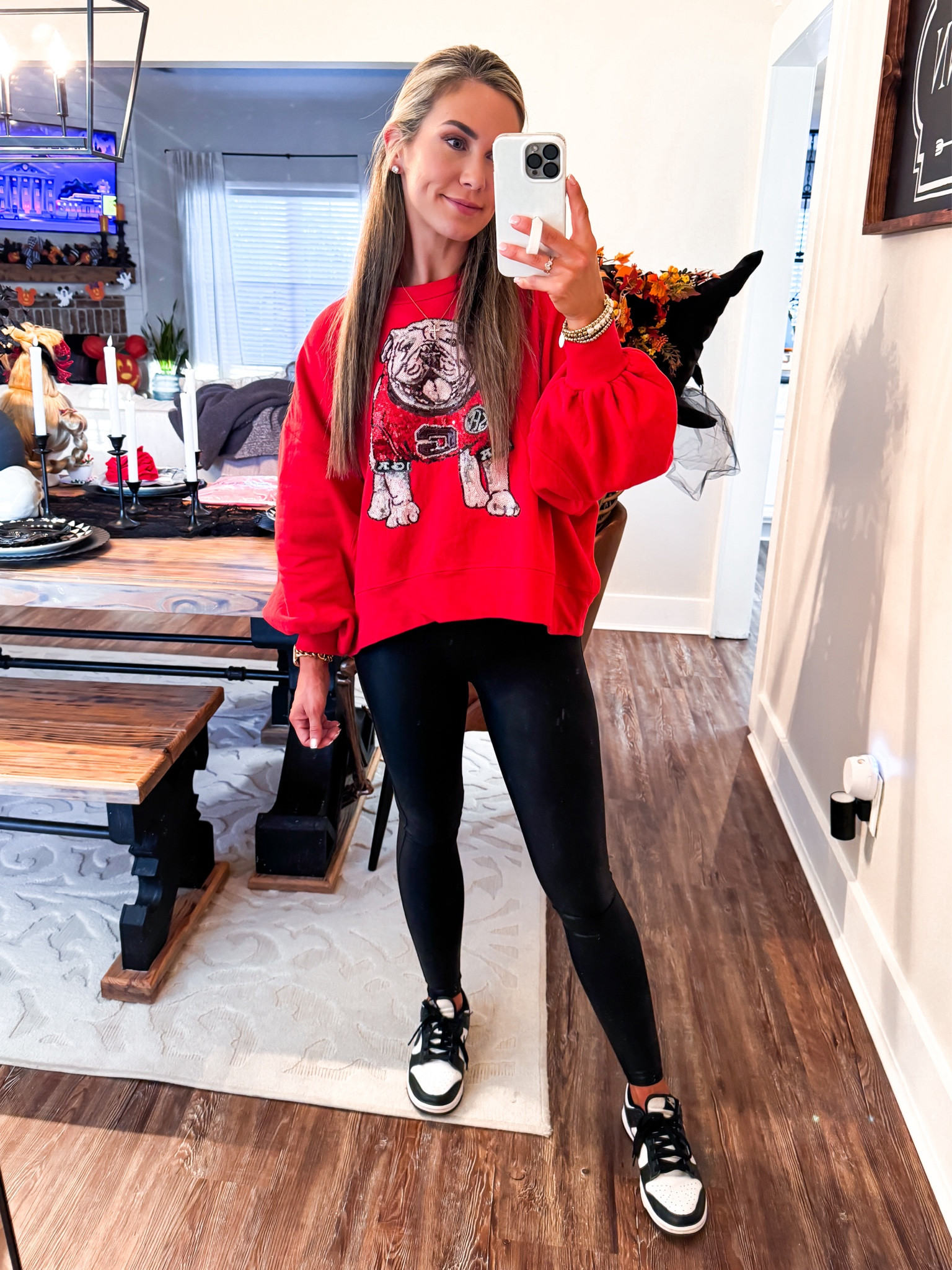 Game day 🏈

Go dawgs. Game day outfit. Outfit inspo. Outfit ideas. College  game day.


#LTKShoeCrush #LTKStyleTip #LTKSeasonal