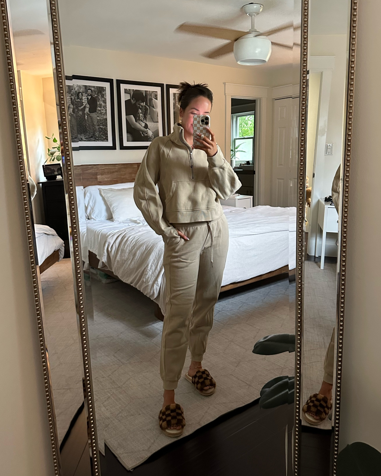 One of my favorite lounge outfits in the fall 🤎 in the size XS/S in the top, size 8 in joggers! This color isn’t available but the bone is the next closest neutral. Lots of color options though!

Lululemon scuba set, scuba joggers, scuba quarter zip, checkered slippers, checkerboard, checkered pattern, neutral sweat set, joggers set 

#LTKSeasonal