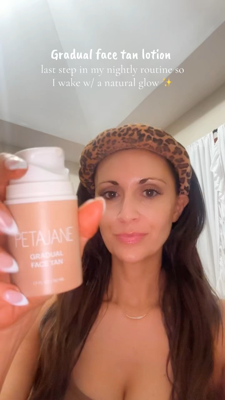Gradual tanning lotion for face

#LTKBeauty #LTKSeasonal #LTKstorytime