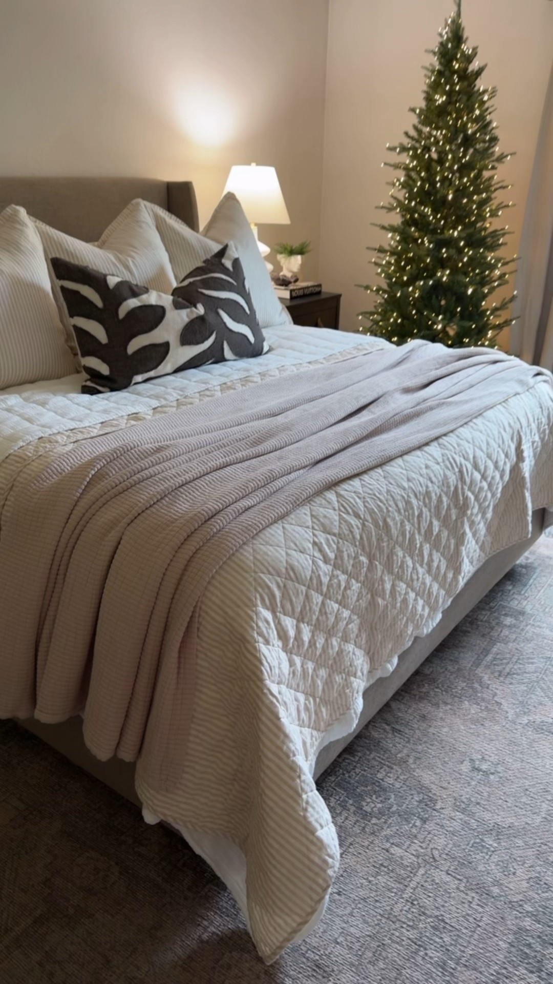 Loving my new @onequince bedding in our primary bedroom 😍. We are bedding snobs and will admit it! This is all LUXURY bedding, but without the luxury costs. 

#quincepartner

#LTKGiftGuide #LTKHome #LTKselfcare