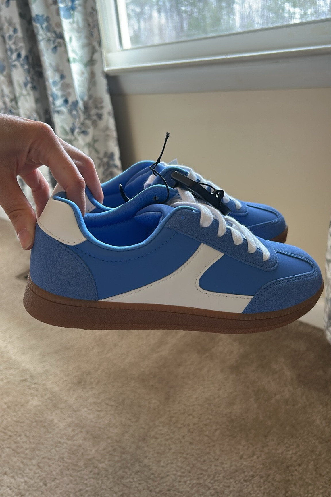 I can’t believe how cute these are and for under $20! I’m in love! 

#LTKFindsUnder50 #LTKSpring #LTKShoeCrush