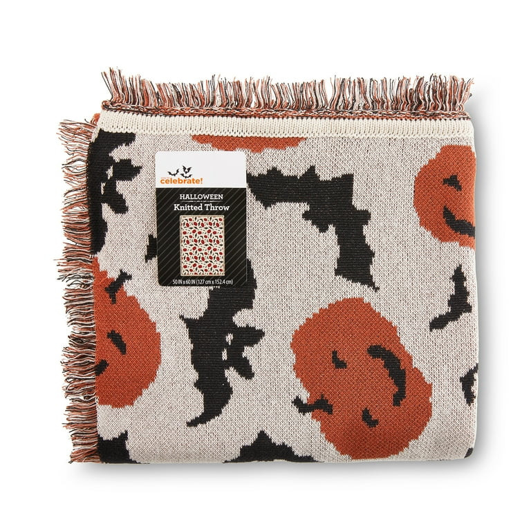 Way to Celebrate Halloween Soft Touch Pumpkins & Bats Jacquard Knitted Tapestry Throw | Walmart (US)