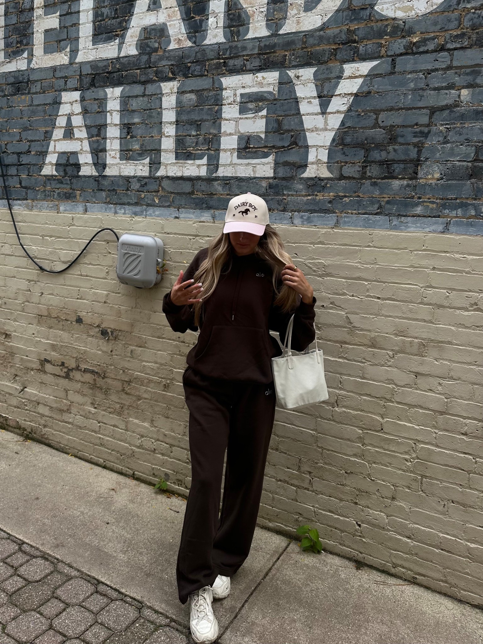 matching set from alo (just in time for their black friday sale!!) 🤎

#LTKGiftGuide #LTKSeasonal #LTKHoliday