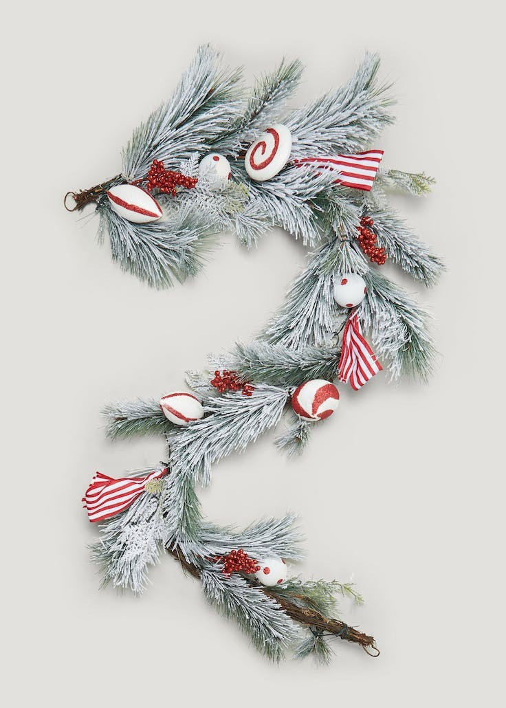 Candy Cane Garland (28cm x 250cm x 10cm) – Multi | Matalan (UK)