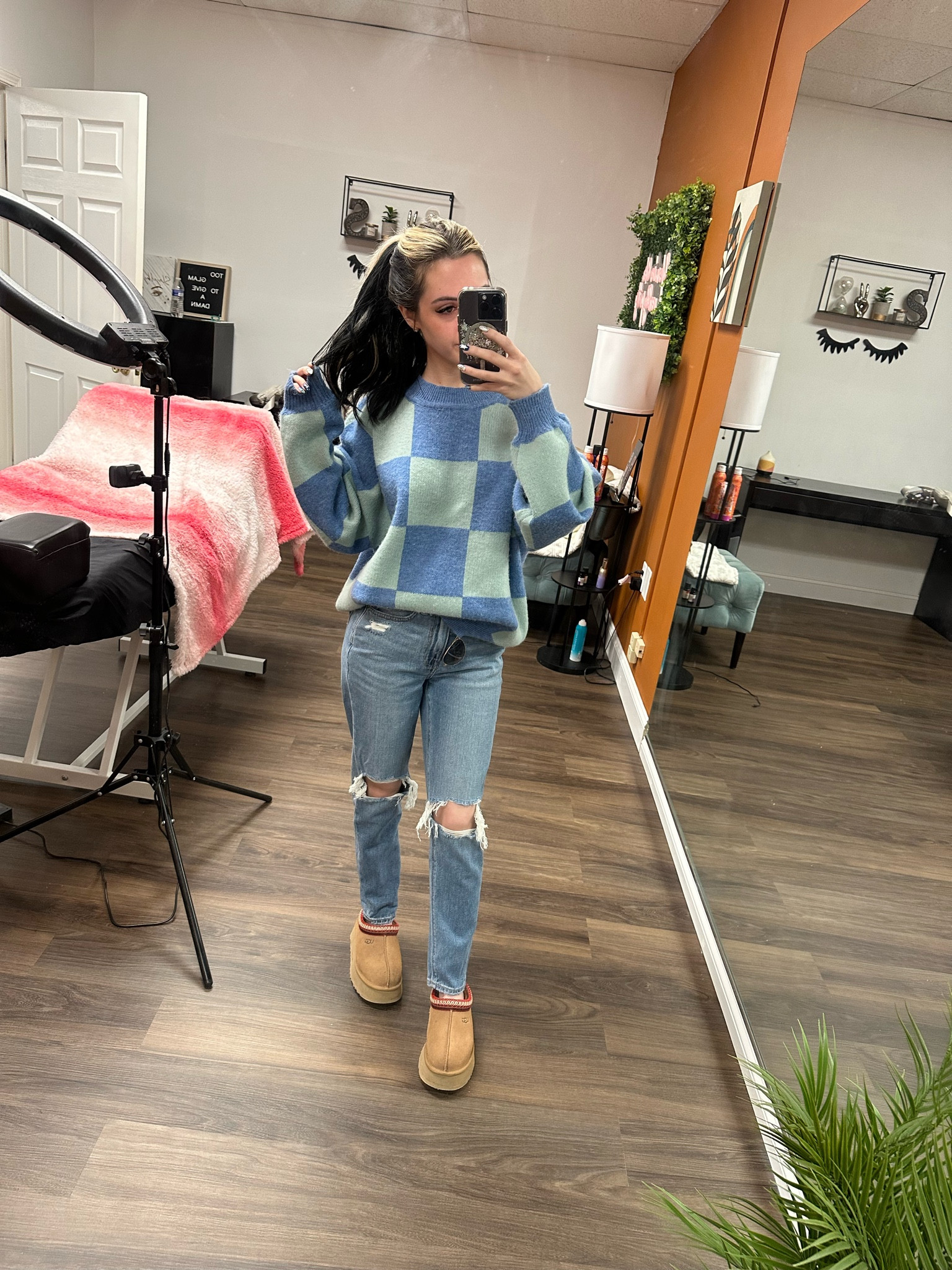 I’m obsessed with the checker sweater 🩵

#LTKbeauty