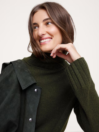 Relaxed Cashmere Turtleneck Sweater | Banana Republic (US)