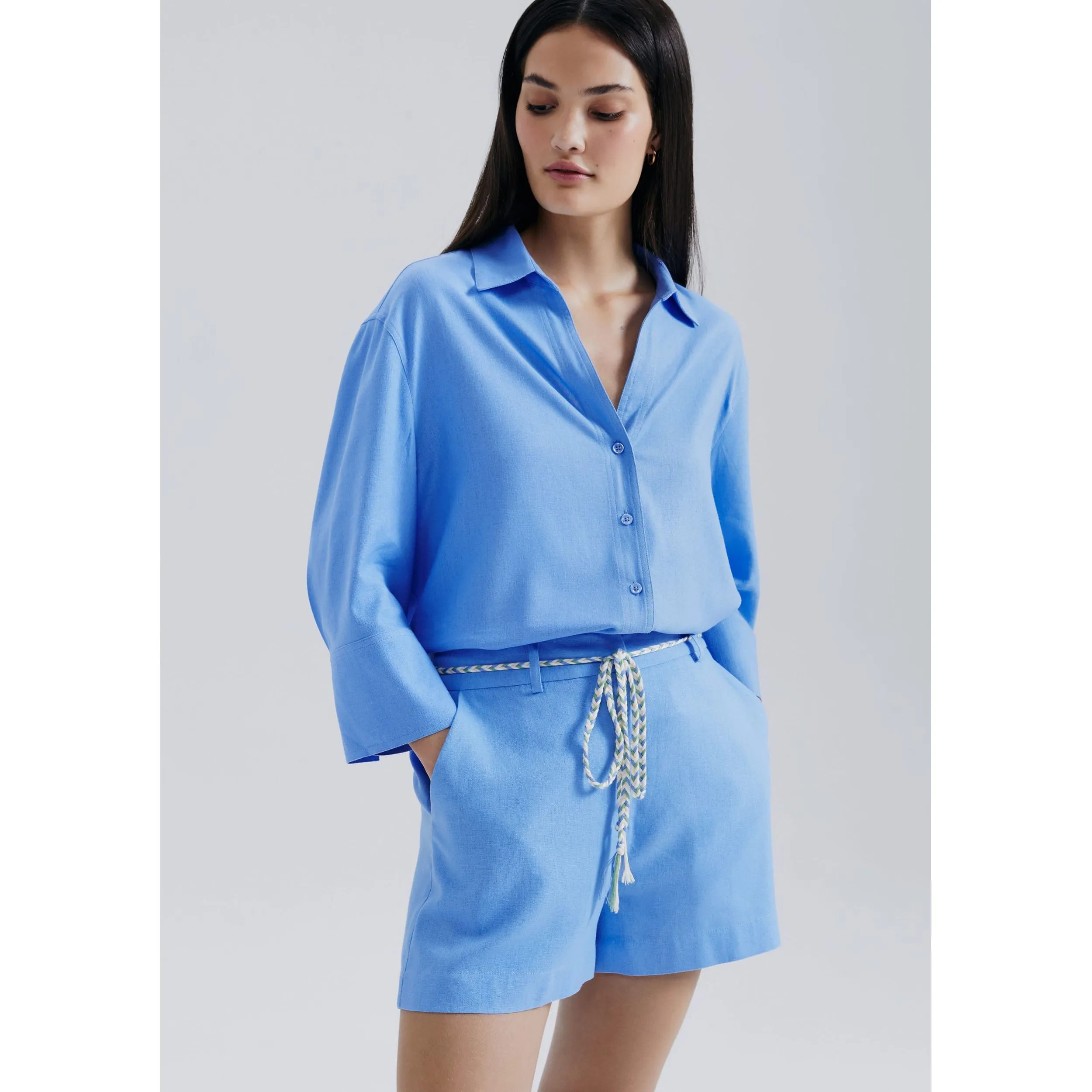 Shorts Feminino Alfaiataria Com Linho - Azul | Hering (BR)