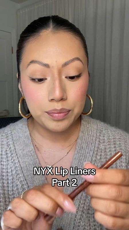 Drugstore lip liner review part 2 

NYX Lip liner in Total Baller 
Pat McGrath Colour Lip Balm in Blow Up 


#LTKxTarget #LTKbeauty #LTKxSephora