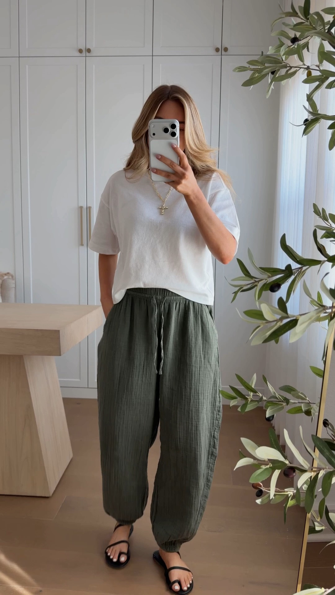 tee: xs // pants: xs
