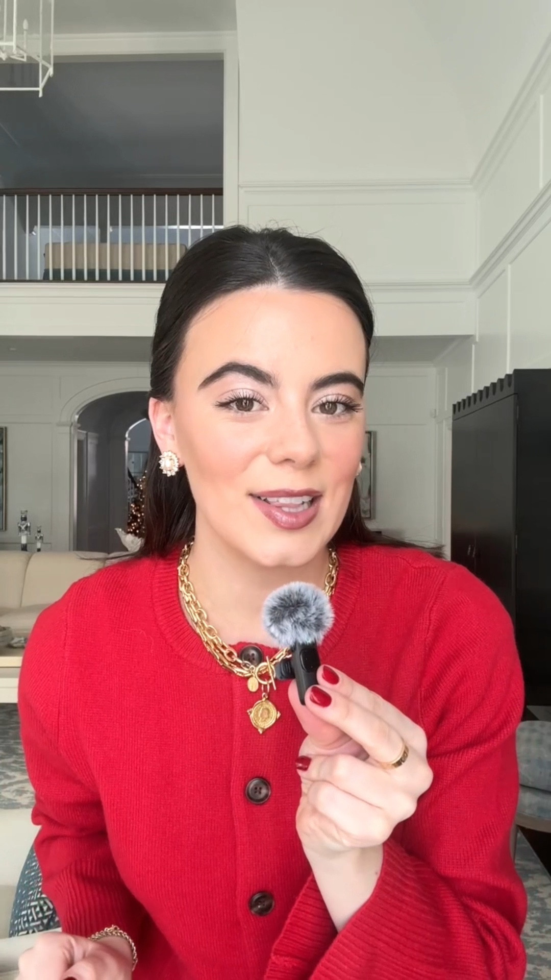 Sharing gifts that if I have and love! If I didn’t already have them I would be adding these onto my Christmas wishlist! 