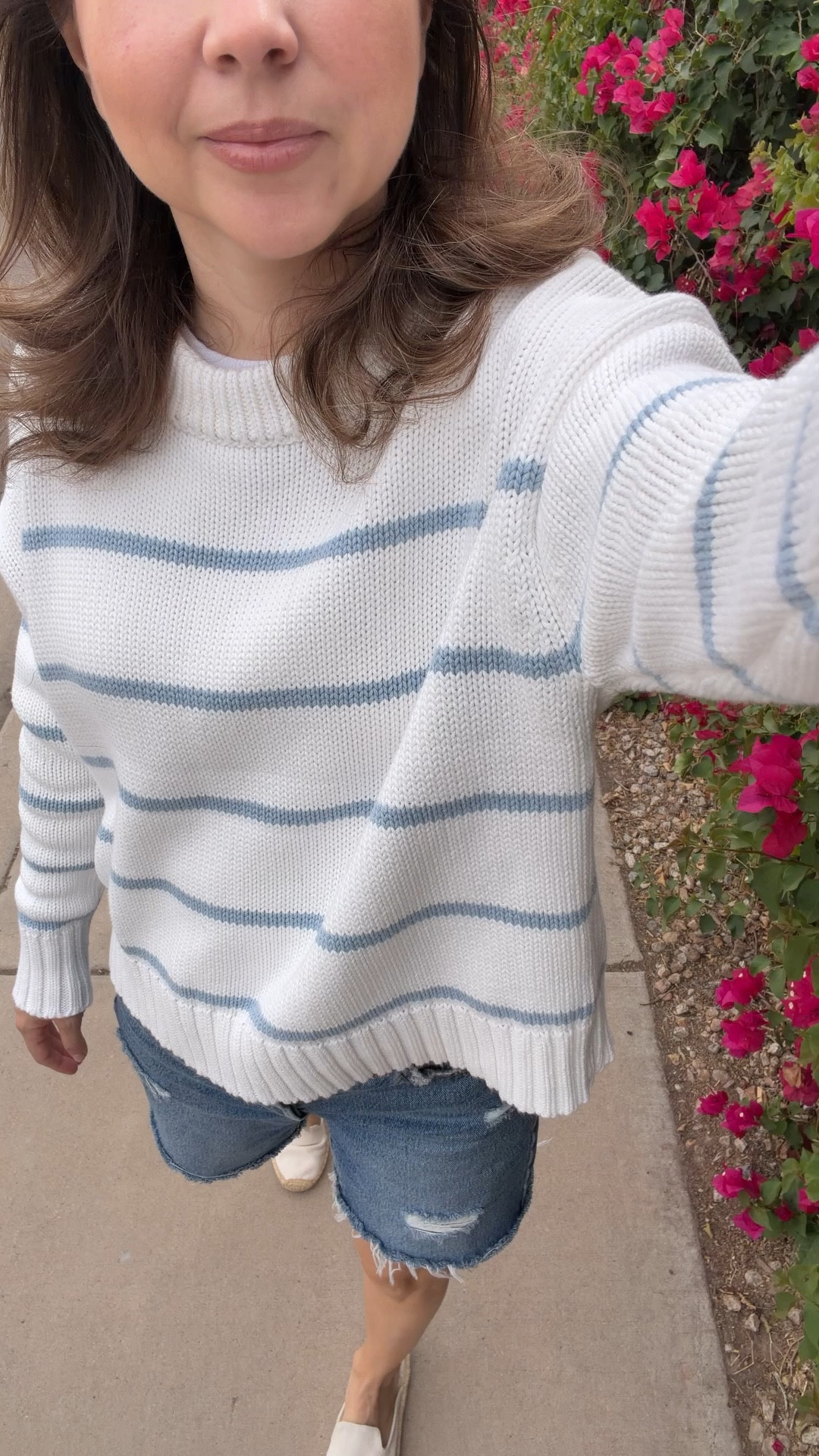 An easy outfit I’ll wear on repeat (5’2 petite-friendly)

This lightweight sweater is the perfect in-between piece
Not too bulky, not too long, and actually works on a petite frame

Paired with denim shorts that hit at a flattering length without feeling too short or awkward
Comfortable, casual, and still looks put together

These are the kind of pieces I grab when I don’t want to think but still want to look good

petite friendly outfits, 5’2 style, casual mom outfit, sweater and shorts outfit, everyday outfit ideas, petite denim shorts, effortless style

@levi @Quince @Soludos 

#LTKootd #LTKPetite