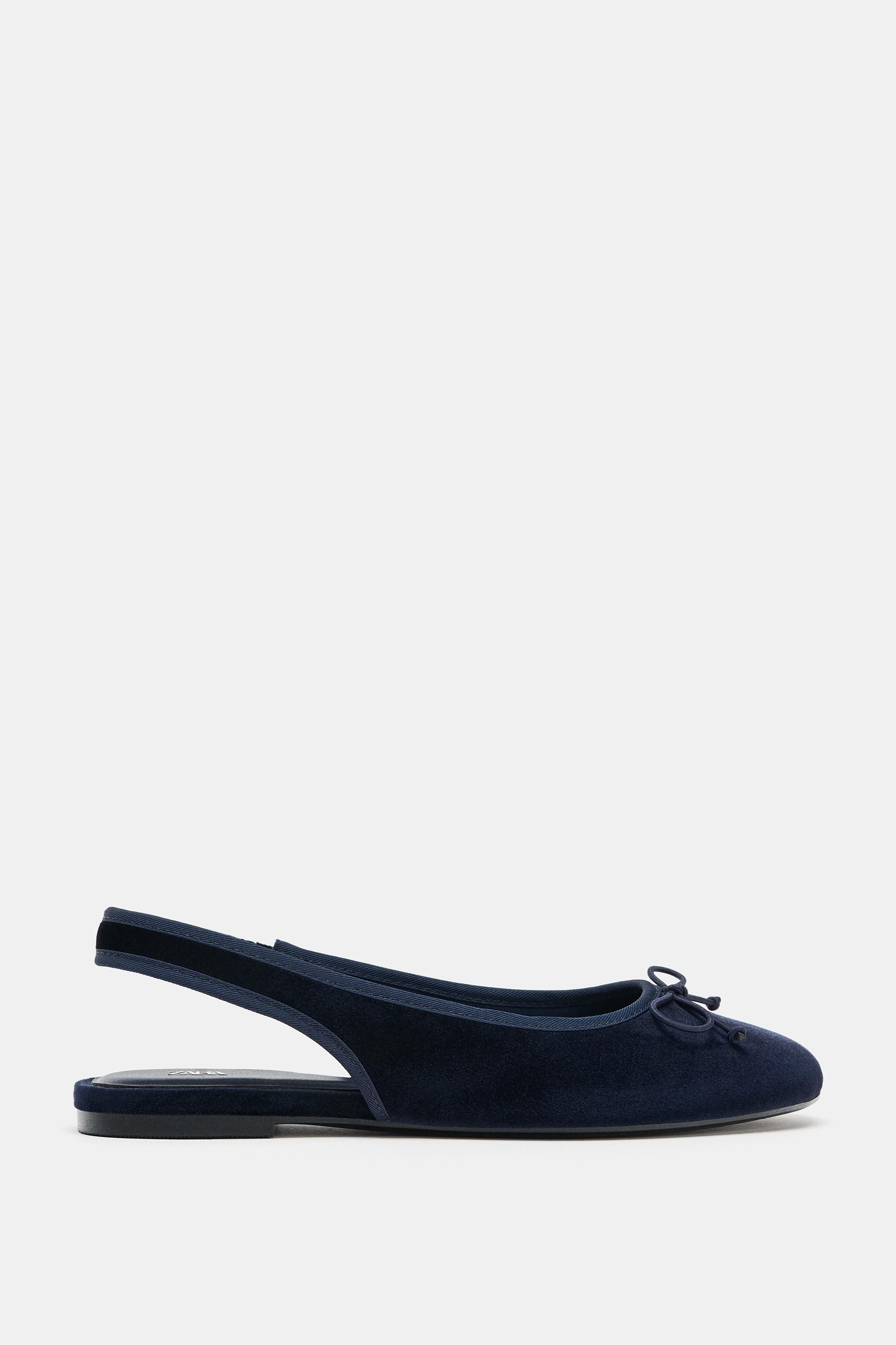Slingback ballet flats. Velvet effect upper. Bow detail at front. Back strap with elastic detail.... | Zara US