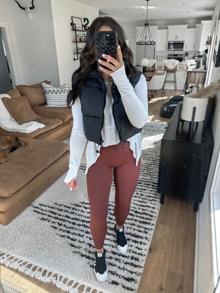 Top — small
Vest — small
Leggings — small (part of set) 

athleisure outfit | platform adidas sneakers | fall outfit | fall fashion | cropped puffer vest outfit | fall errands outfit 


#LTKfindsunder50 #LTKshoecrush #LTKstyletip