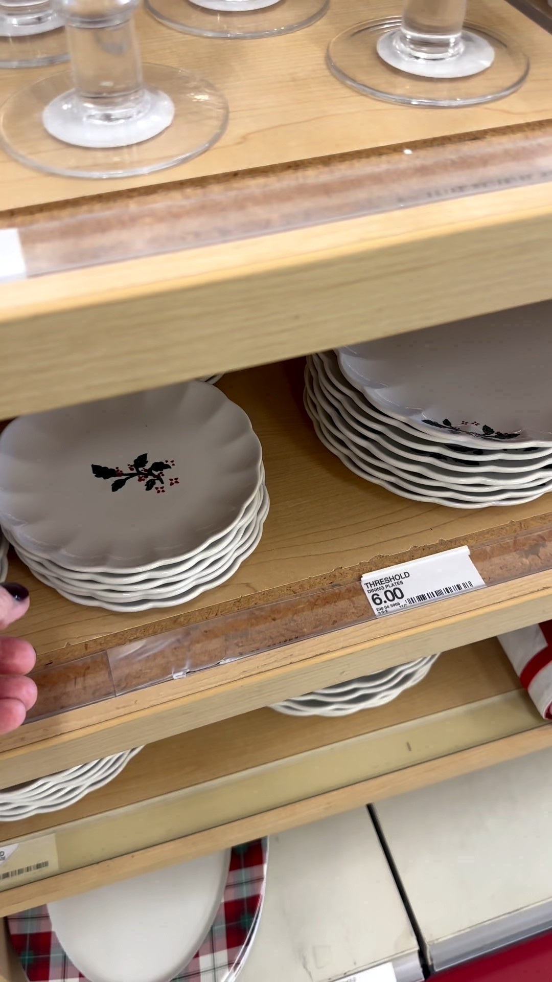 These plates with the scalloped edge and holly design are the cutest Christmas dishes! 

They would be so cute stacked at each place setting for a Christmas table. 

The price is SO good and they are sure to sell out quickly! 

#LTKHome #LTKSeasonal #LTKHoliday