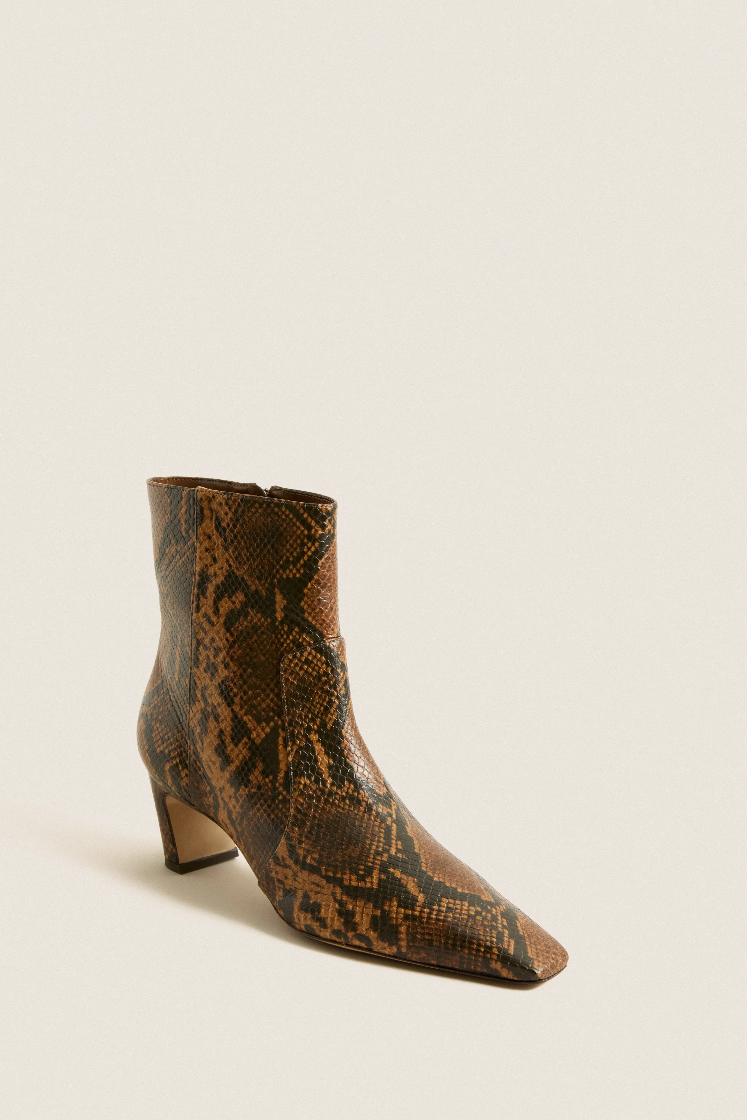 Pecan Brown Snake Dellia Boots | Tuckernuck (US)