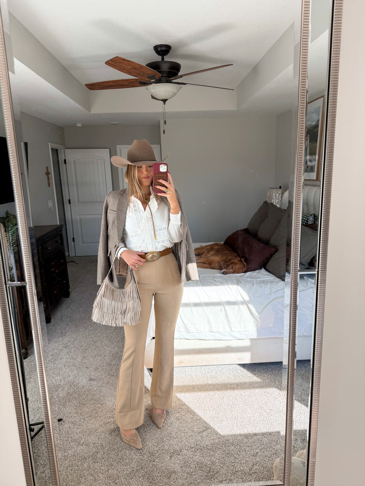 size up in pants (they run a full size small - i’m in a 6) belt/buckle is vintage, jacket in a small, hat is from rods, i linked other options, shoes are steve madden from last year, linking amazon version. shirt from sezane last year (linking similar options), bolo is from november maker 

western chic ootd

#LTKootd #LTKgrwm #LTKTall