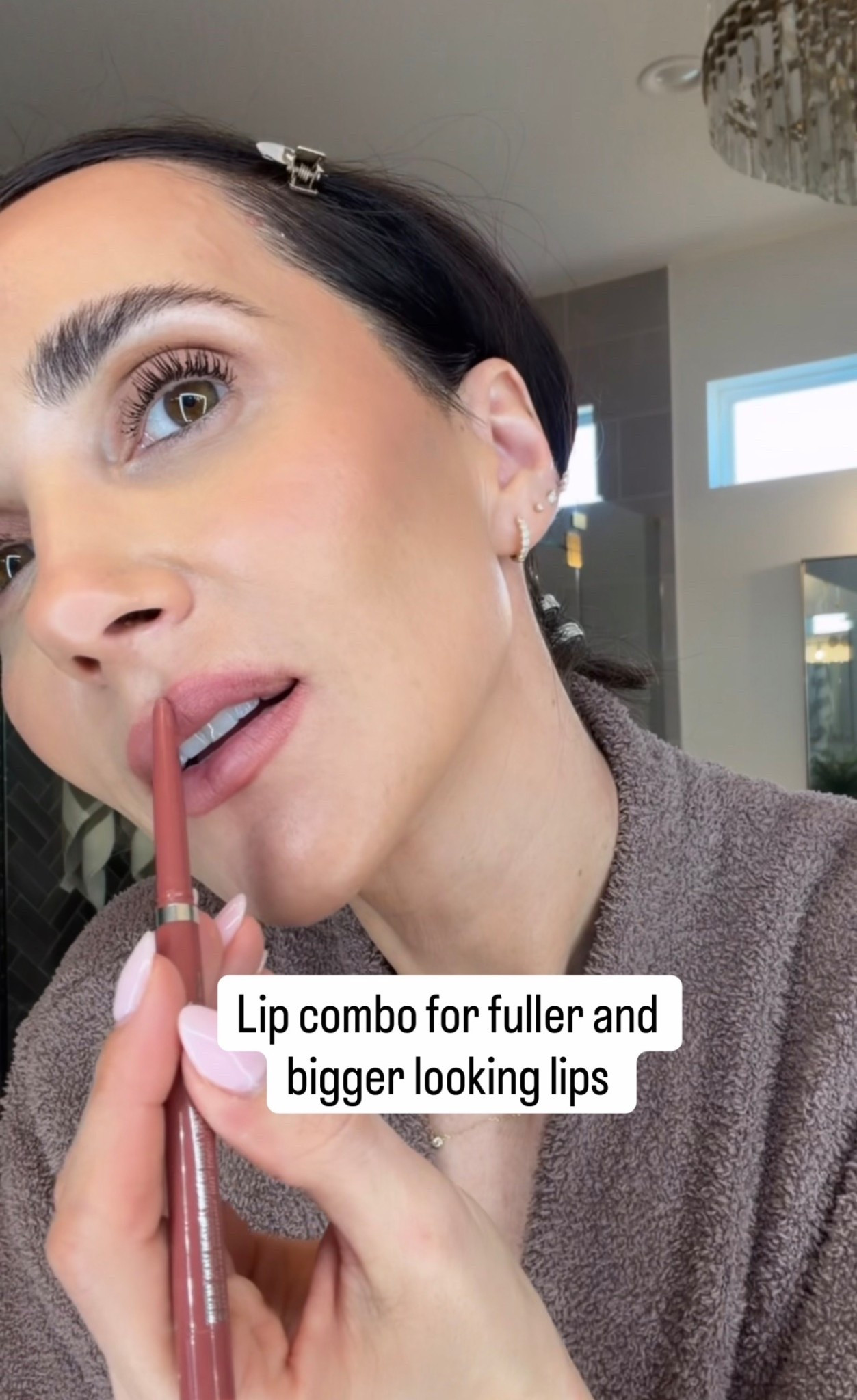 The slip liner has glossy formula, most lip liners are Matt. It makes lips bigger and more pouty. I use shade whirlin￼

#LTKBeauty #LTKOver40 #LTKgrwm