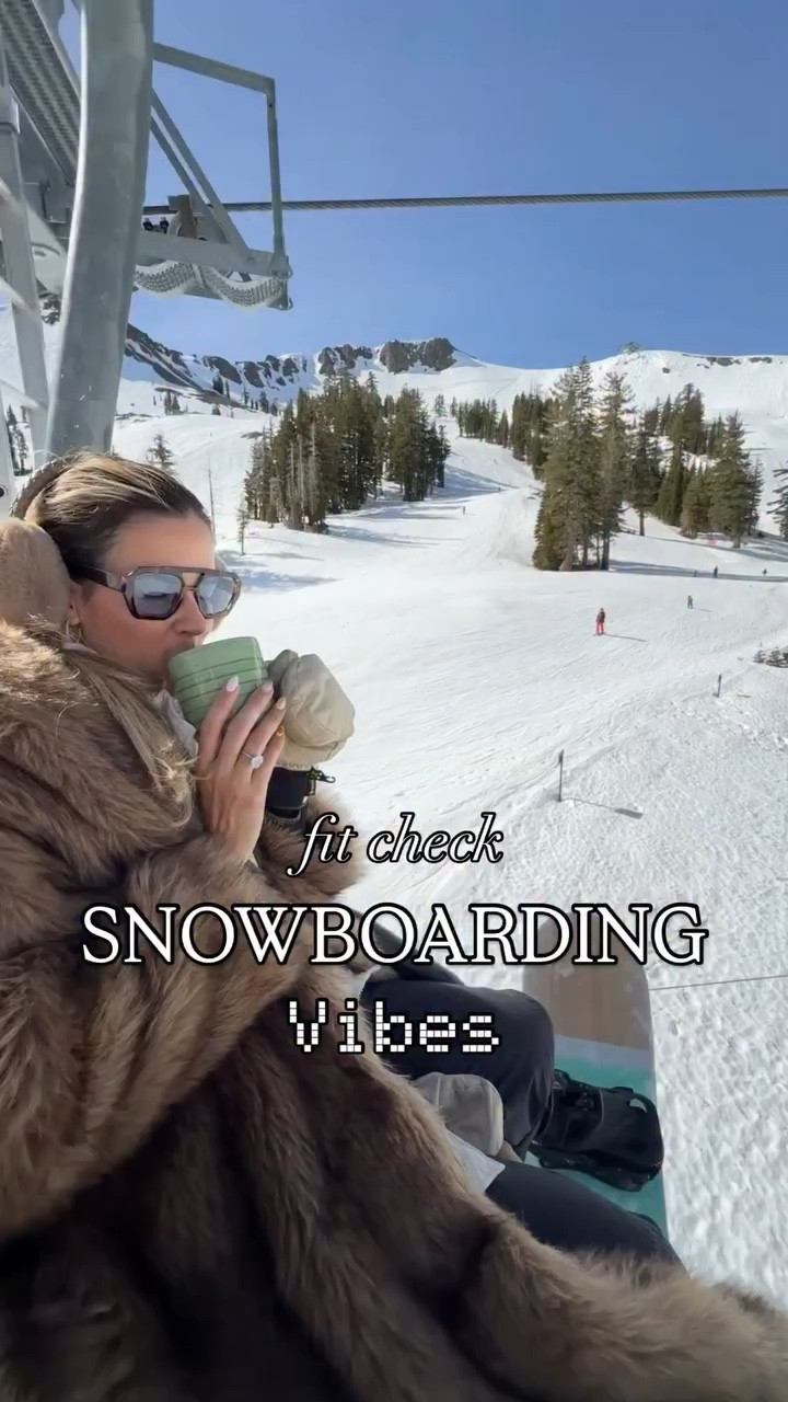 Slope style | snow suit | fur coat 