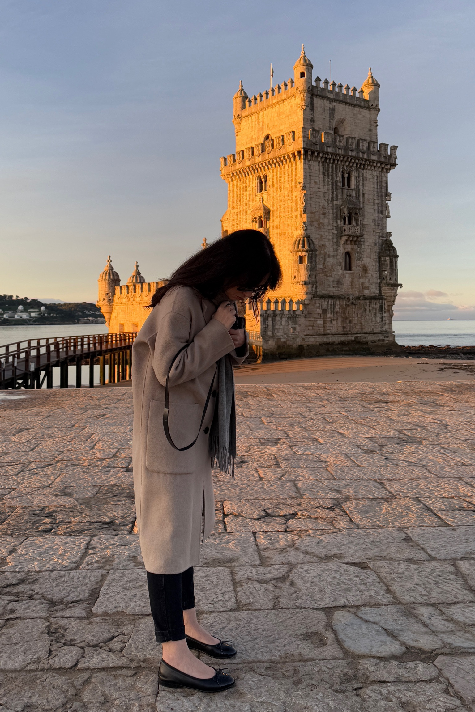 Coat: Zara
Jeans: Sezane
Flats: Chanel
Scarf: ASOS 

#LTKtravel #LTKwinter