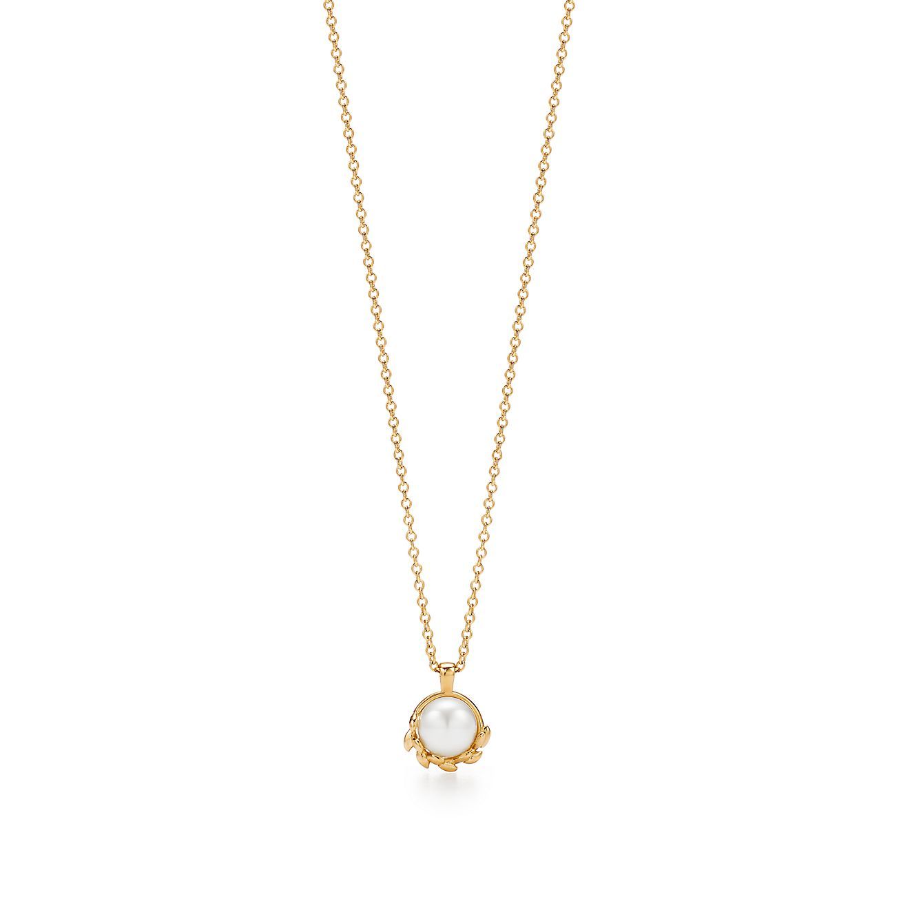 Paloma Picasso® Olive Leaf pendant in 18k gold with a freshwater pearl. | Tiffany & Co. | Tiffany & Co. (UK)