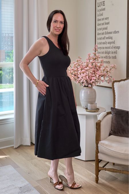 Simple, comfortable and elegant! This is the easiest dress to wear almost anywhere! And only $26!

Walmart fashion
Dress
Summer dress
Summer outfitt

#LTKover40 #LTKstyletip