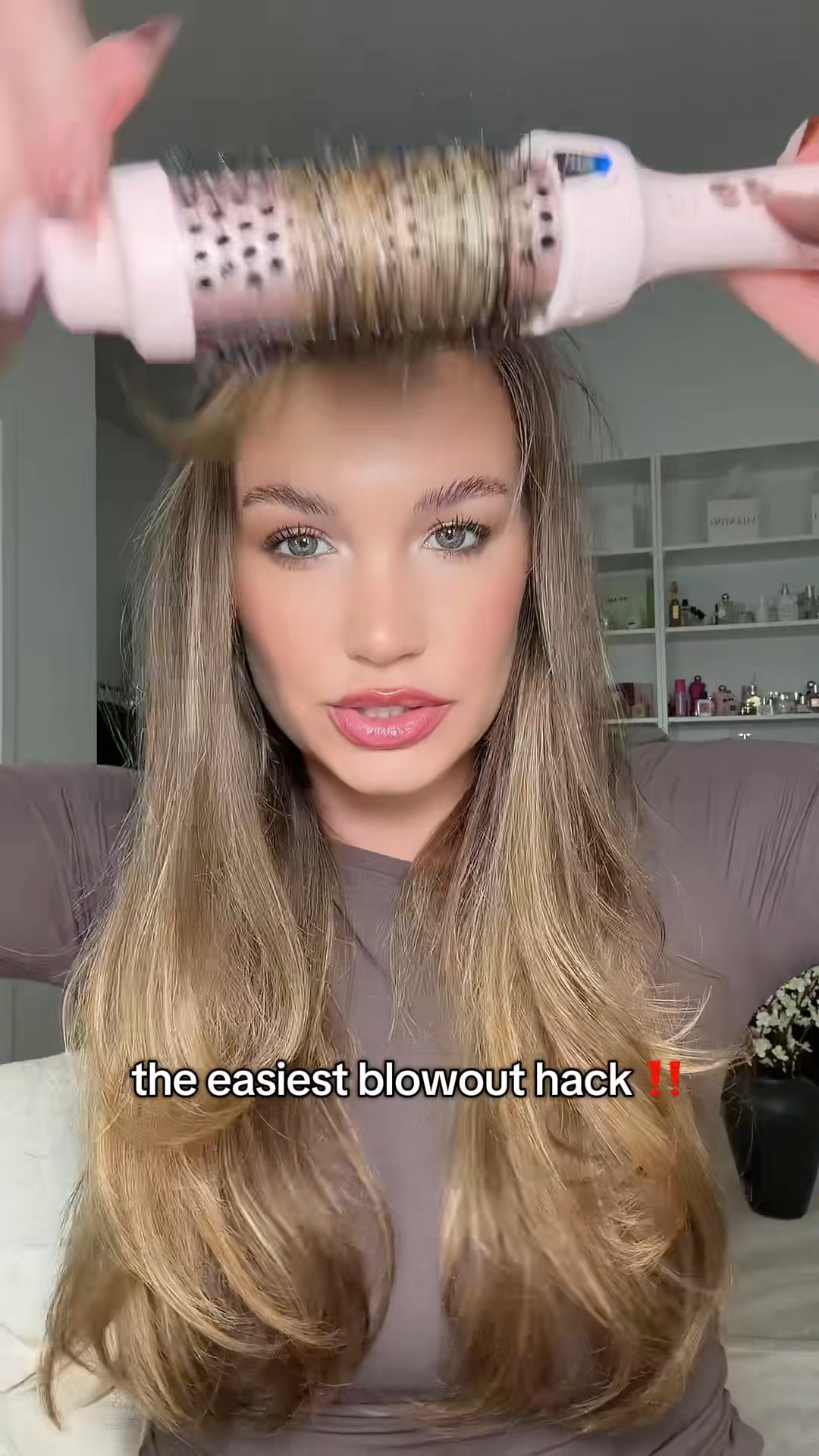 Me 🤝 this heated round brush

#LTKBeauty #LTKgrwm