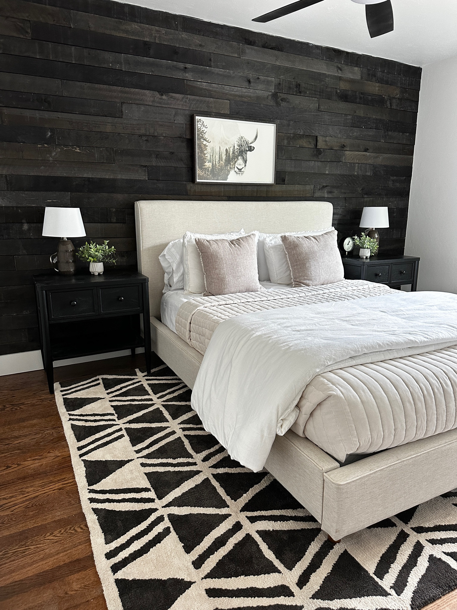 Moody Budget Friendly bedroom makeover!

Bedding and lamps are linked! Bed frame and nightstands are living spaces and artwork is Home Goods!

#LTKStyleTip #LTKHome #LTKGiftGuide